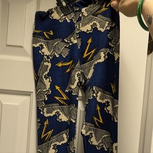 LuLaRoe Blue and Yellow Lightning Print Leggings
